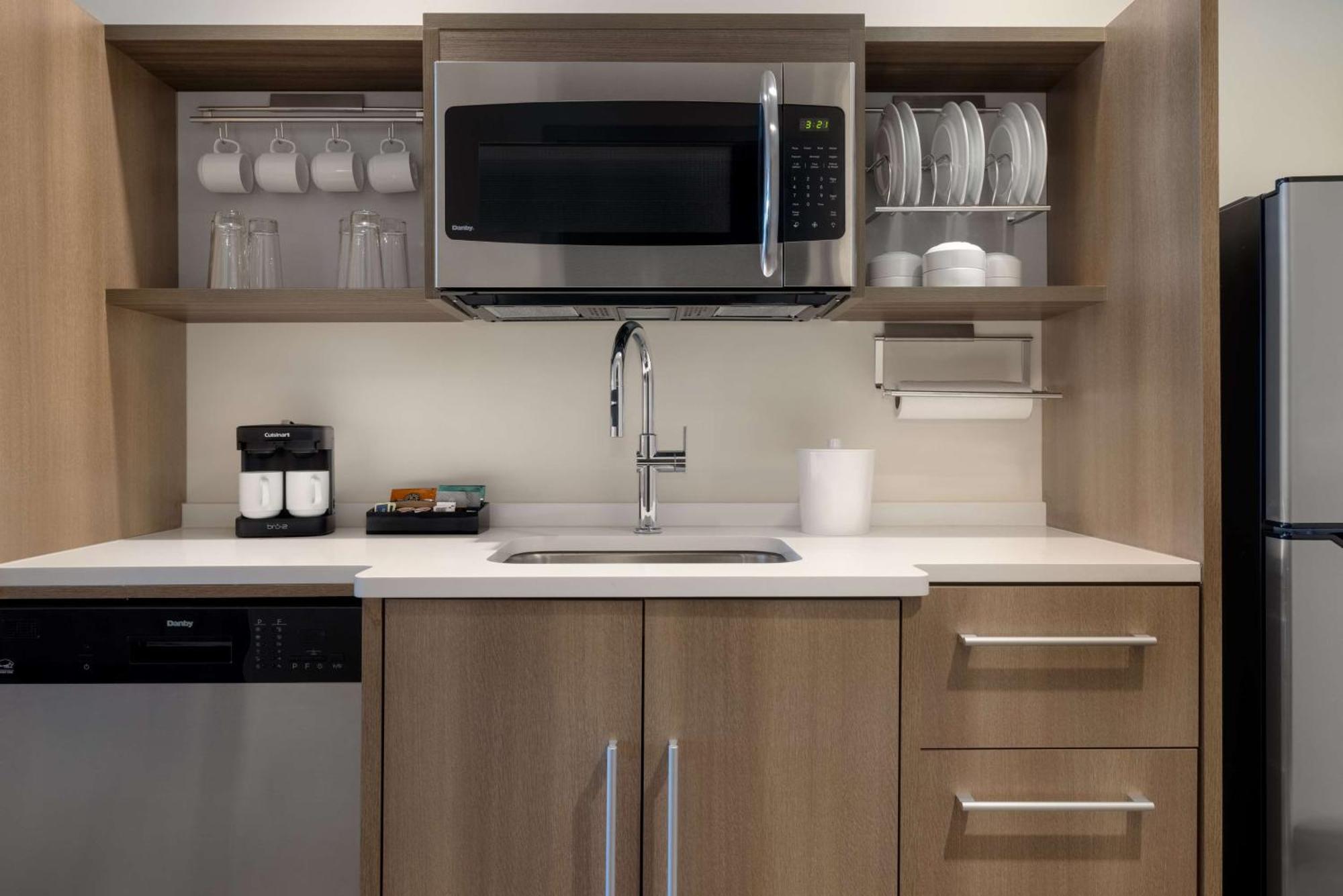 Home2 Suites By Hilton Bristol Buitenkant foto