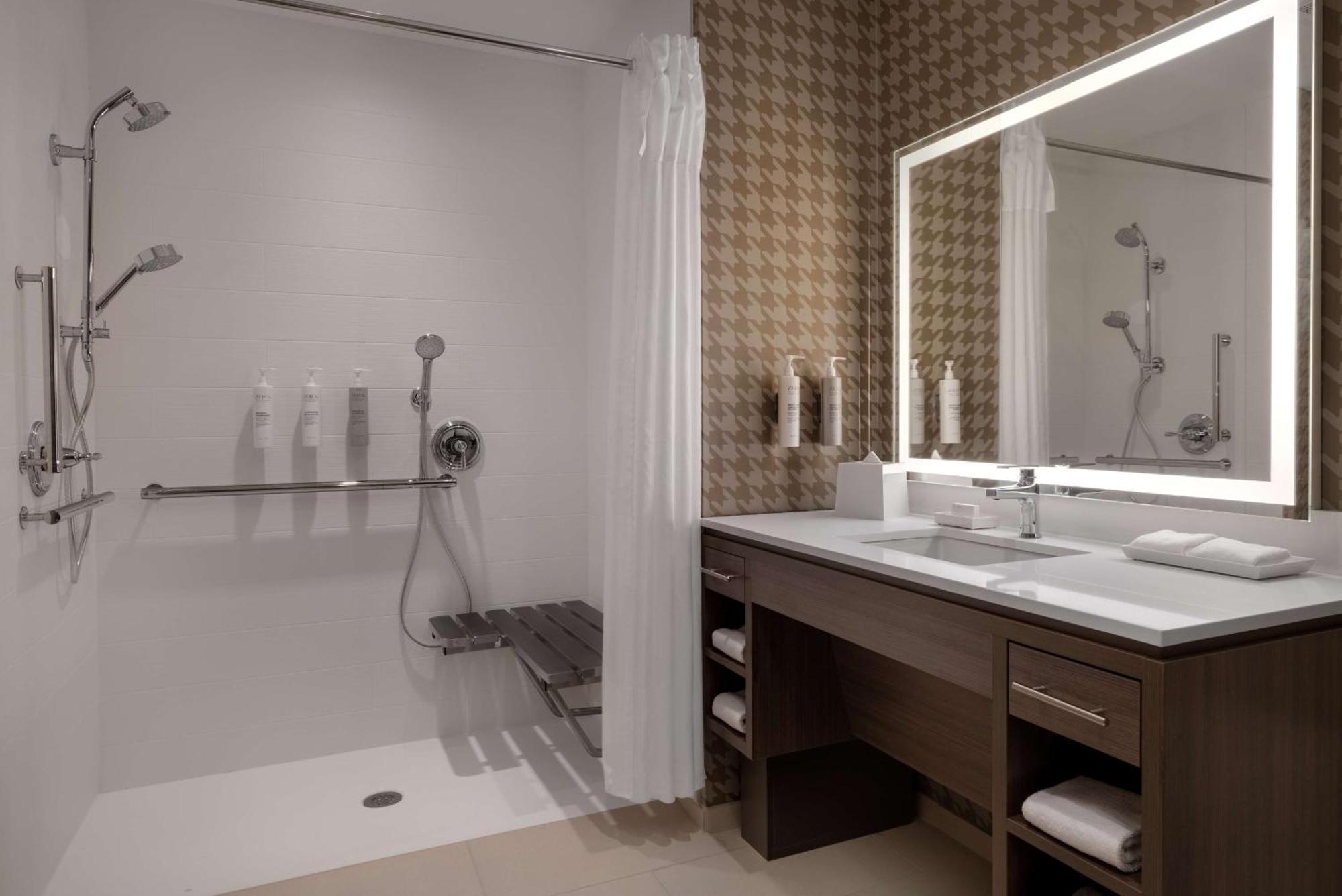 Home2 Suites By Hilton Bristol Buitenkant foto