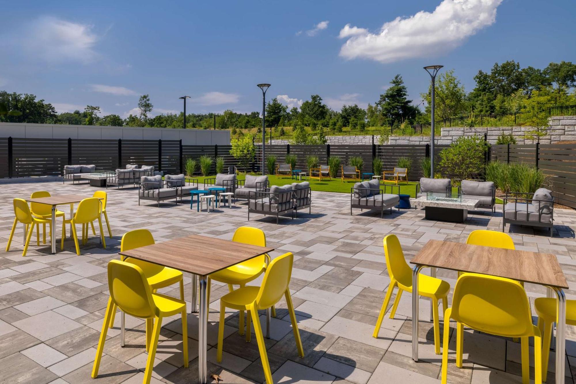 Home2 Suites By Hilton Bristol Buitenkant foto