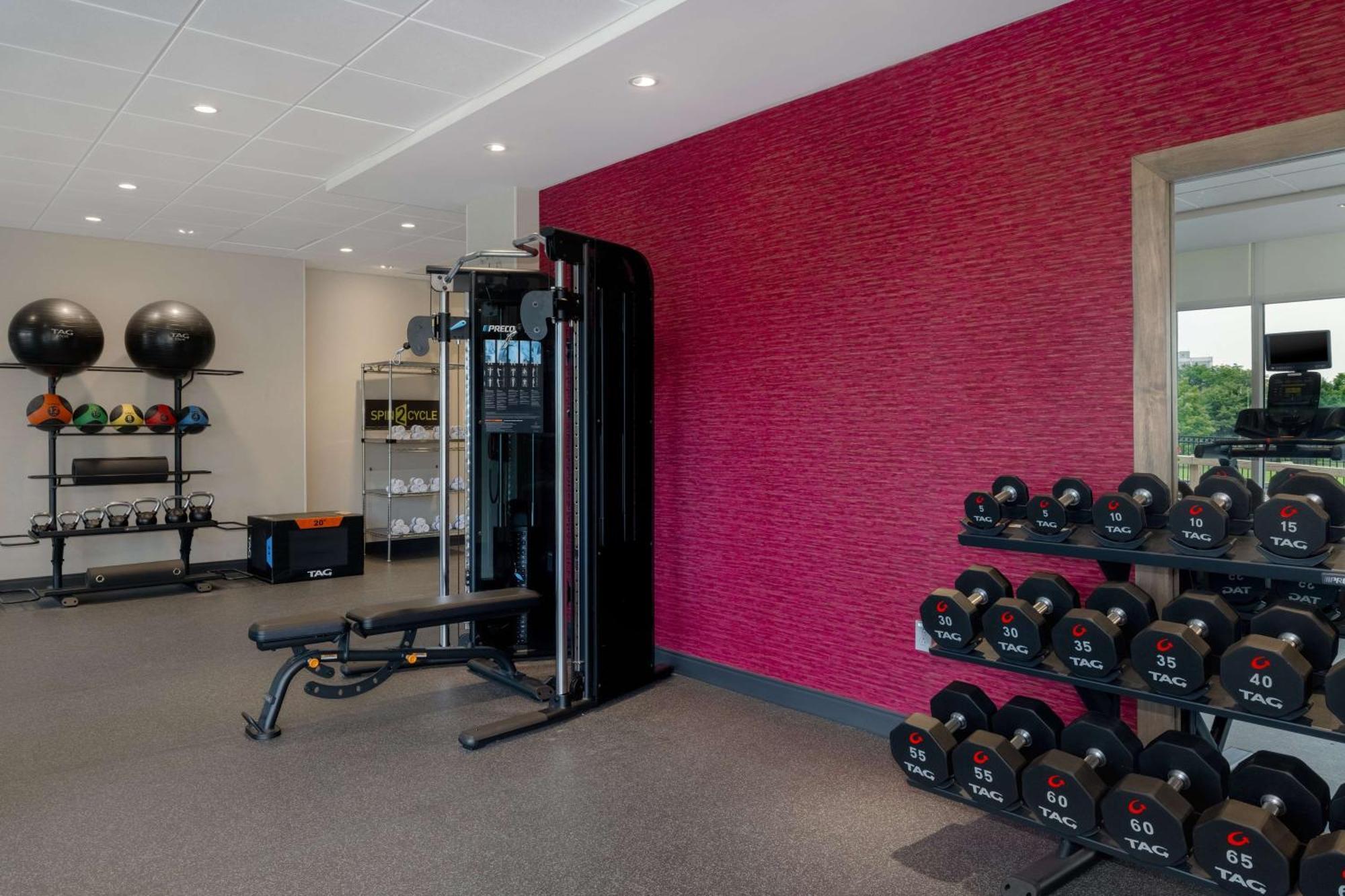 Home2 Suites By Hilton Bristol Buitenkant foto